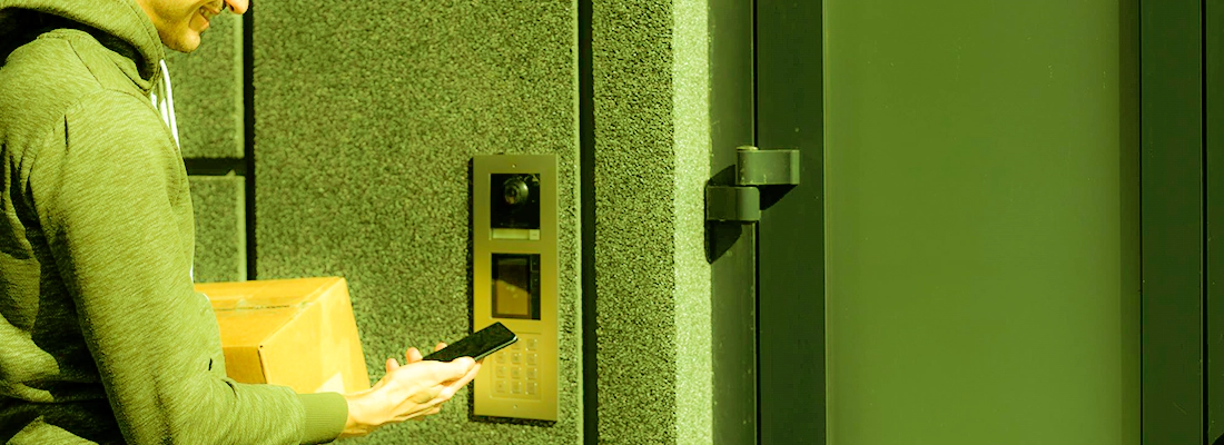 Keyless Entry Systems for Storefronts in Warrington, FL